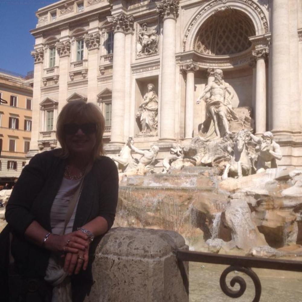 Meet your Posher, Lisa